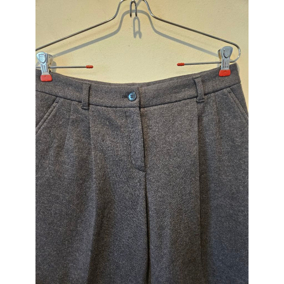 Dolce & Gabbana Women's Grey 100% Virgin Wool Shorts Size EU40 (US 10) - Picture 8 of 14